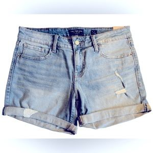 Lucky Brand “The Roll Up” Denim Shorts - Size 6/28